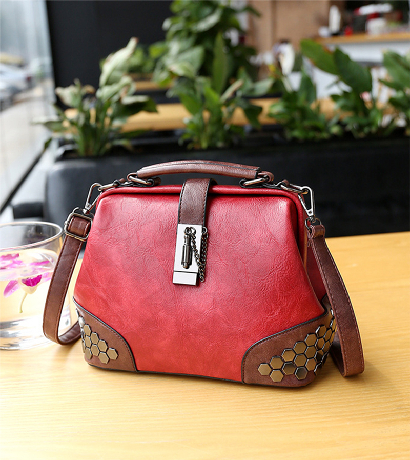 KIKO 2019 New Wave Retro Rivet Hit Color Lock Buckle Handbag Wild Shoulder Slung Ladies Bag