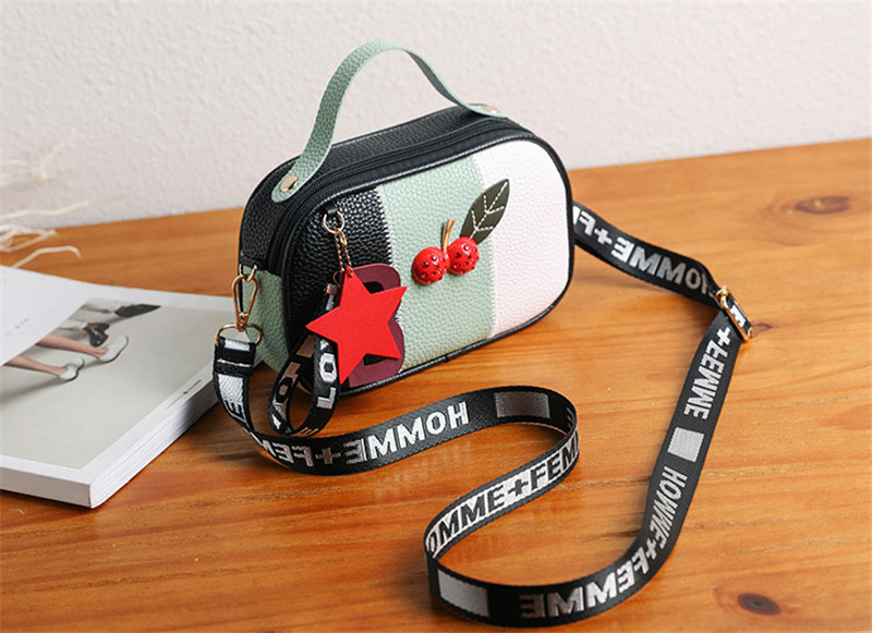 Fashion pendant camera bag 2019 net red hit color lady small square bag shoulder diagonal women bag