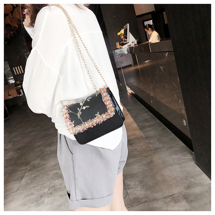 2019 Laides flower new shoulder bag Fashion Women's Handbags Chain bag