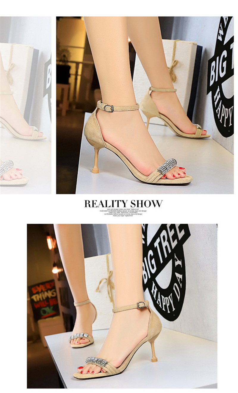 Korean version of fashion summer banquet women's shoes with high heels  with sexy sandals heels