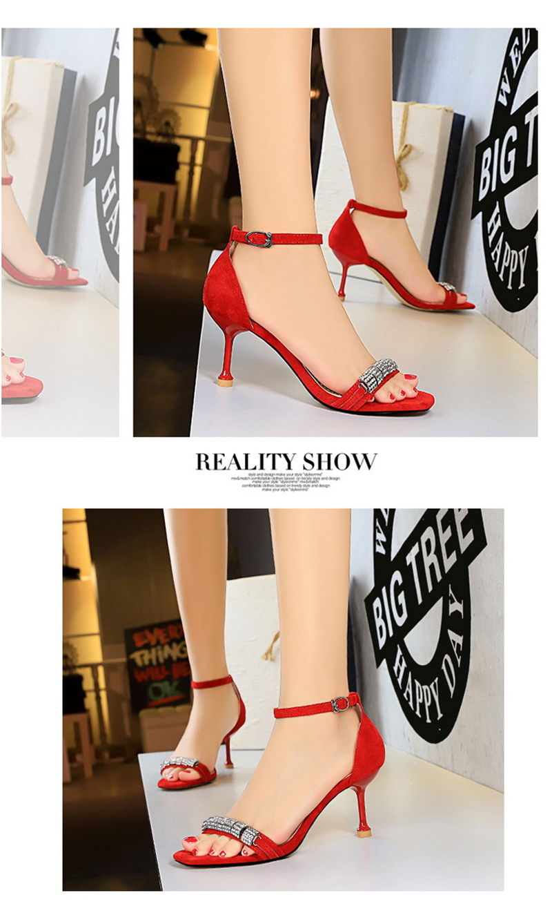 Korean version of fashion summer banquet women's shoes with high heels  with sexy sandals heels