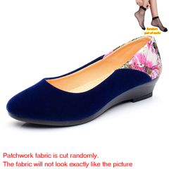 Buy a size larger than usual random gifts Women’s Slope heels shoes Ladies Leisure Working Shoes Cloth Shoes Mid-heel Shoes Patchwork patterns are random Blue 41