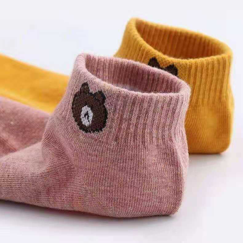 10 pairs Women's colorful socks Girls cute bear hosiery Students casual athletic socks ladies Breathable polyester socks  Comfort socks athletic socks
