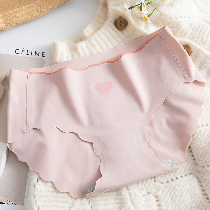 5 Pcs Women's Antibacterial breathable lingerie ice silk love Panties Girls cotton crotch mid-waist slim briefs Ladies Plus size underwear clothing