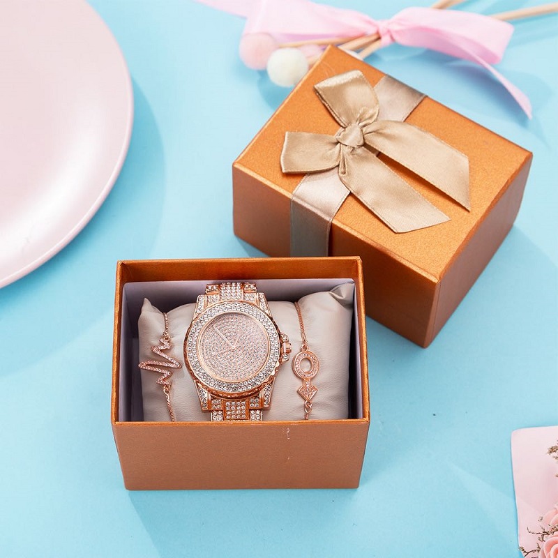 3 PCS Watch Gift Set Boutique Packaging Trend Diamond Set Chain Bracelets + Steel Belt Quartz Watch