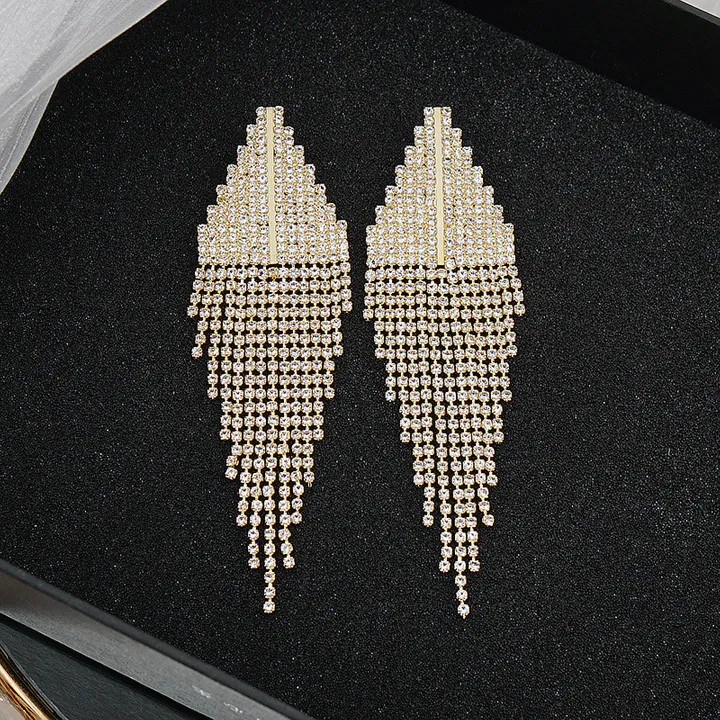 Girl's Geometric Design Earrings Exaggerated Long Style with Tassels, Ladies High-end Sense, Light Luxury  Temperament, Earrings, Jewelry Pendants, Birthday Gifts