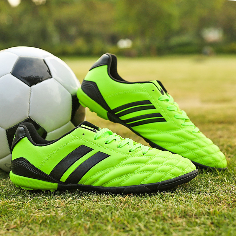 Rhodos Fashion New Children&apos;s Football Shoes Men&apos;s Low Top Long Nail Rubber Grass Shoes Sports Shoes