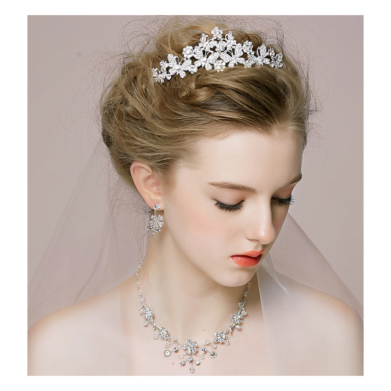 Luxury Crystal Bridal Crown Necklace Earrings Jewelry Sets Fashion Crystal Wedding Three Piece Suit