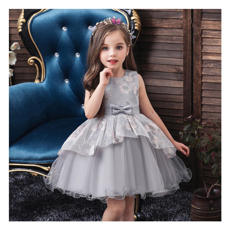 2021 New Beautiful Baby Girl Wedding Dress Pompous Children's Princess Dress small host show Dress