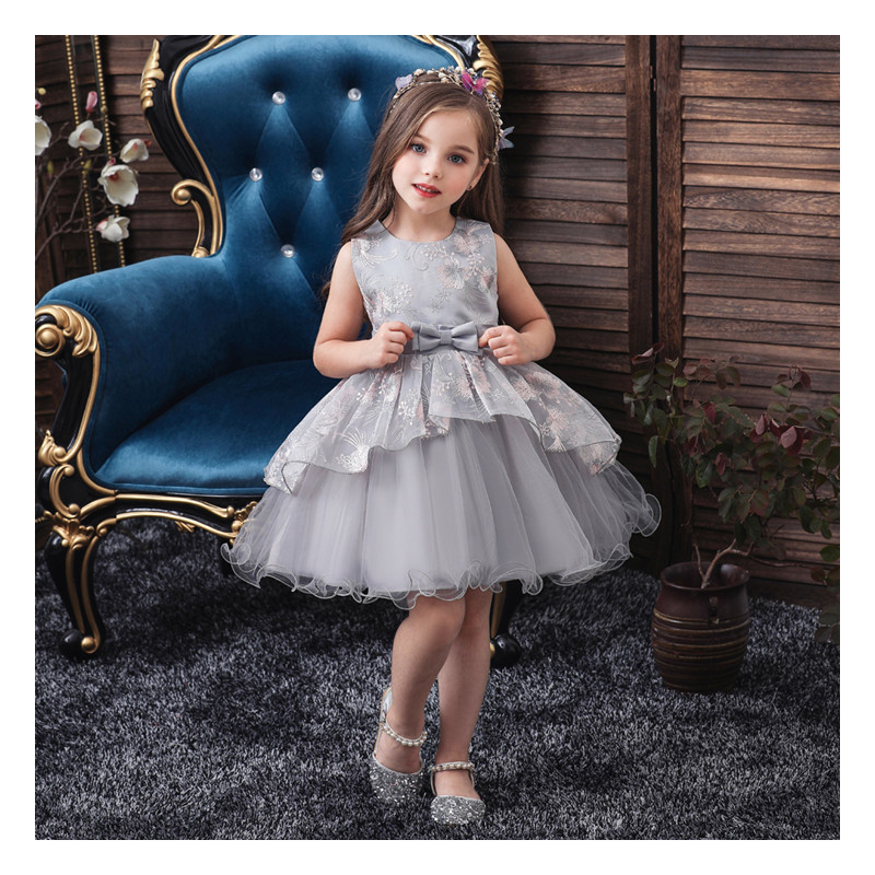 2021 New Beautiful Baby Girl Wedding Dress Pompous Children's Princess Dress small host show Dress
