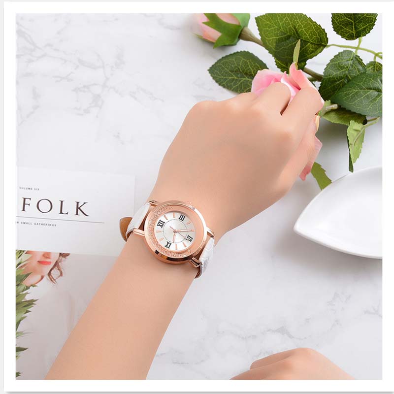 Luxury lady watch Rhinestone Leather Bracelet Wristwatch Women Fashion  Alloy Analog Quartz Watch