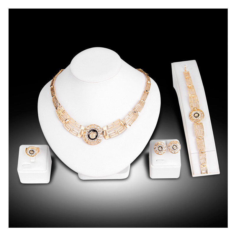 4Pcs/set Gold Crystal Necklace Bracelet Ring Earrings Fashion Jewelry Women Jewelry Set