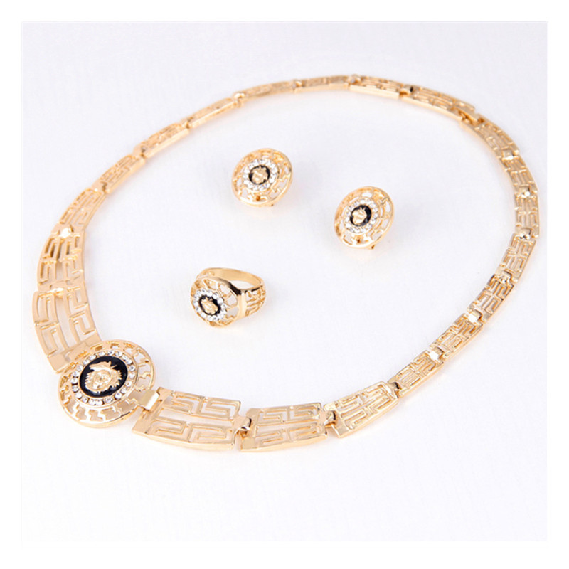 4Pcs/set Gold Crystal Necklace Bracelet Ring Earrings Fashion Jewelry Women Jewelry Set