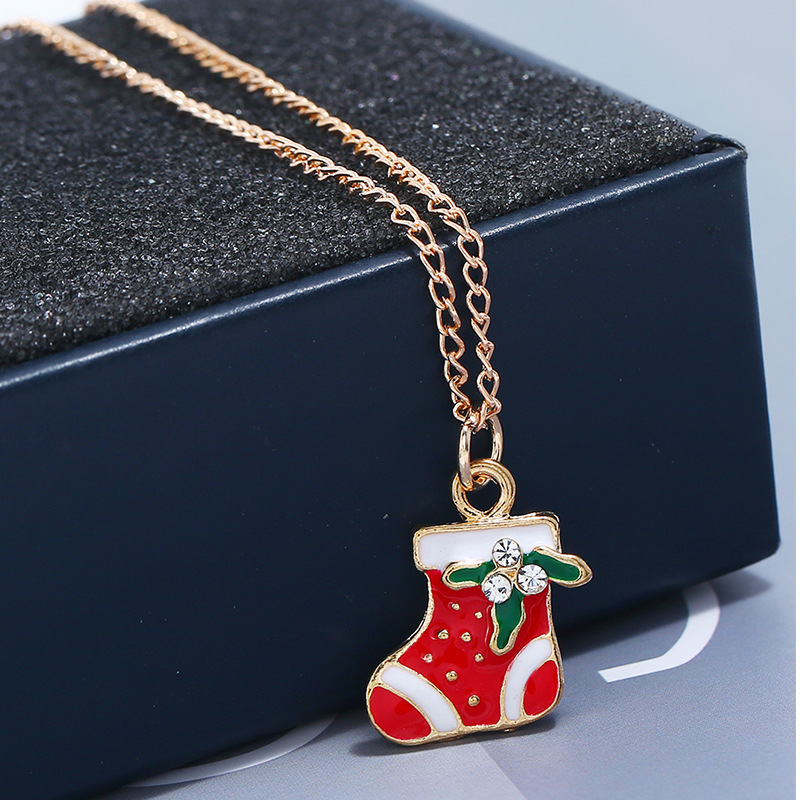 Europe and America lovely cartoon oil dripping Christmas socks Christmas gifts Earrings Necklace Set