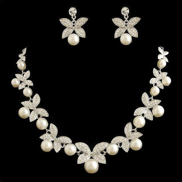 Korean Edition Butterfly Diamond Pearl Wedding Accessories Necklace Earrings Jewelry Fashion Sets