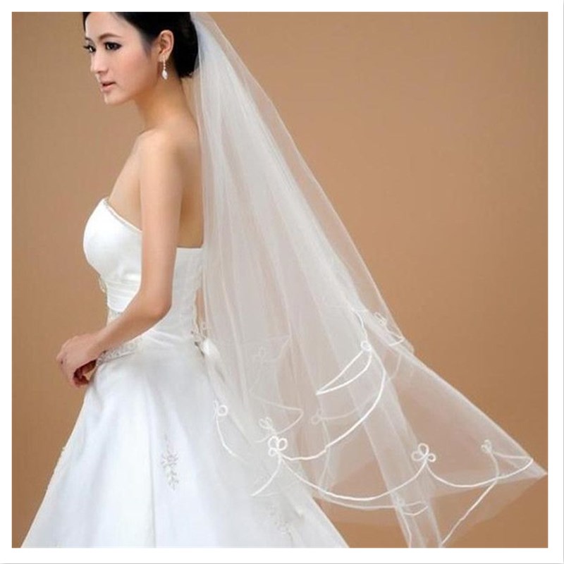 Bride&apos;s Fashion Veil 1.5M White Yarn Thick Line Wedding Head Dress Princess&apos;s Head Decoration