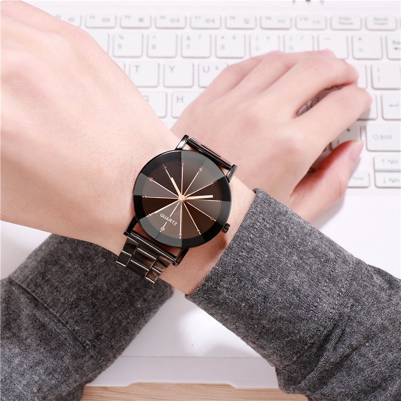 2021 Korean Fashion Steel Belt Business Men Watch Men Women Couples Mates Students Lovers Watch