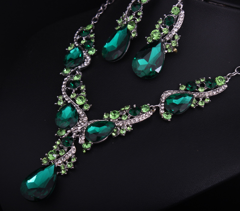 2021 New Fashion Crystal Jewelry Necklace Earring Set European&amp;America Exaggerated Dress Accessories