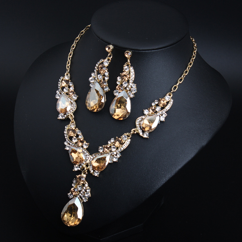 2021 New Fashion Crystal Jewelry Necklace Earring Set European&amp;America Exaggerated Dress Accessories