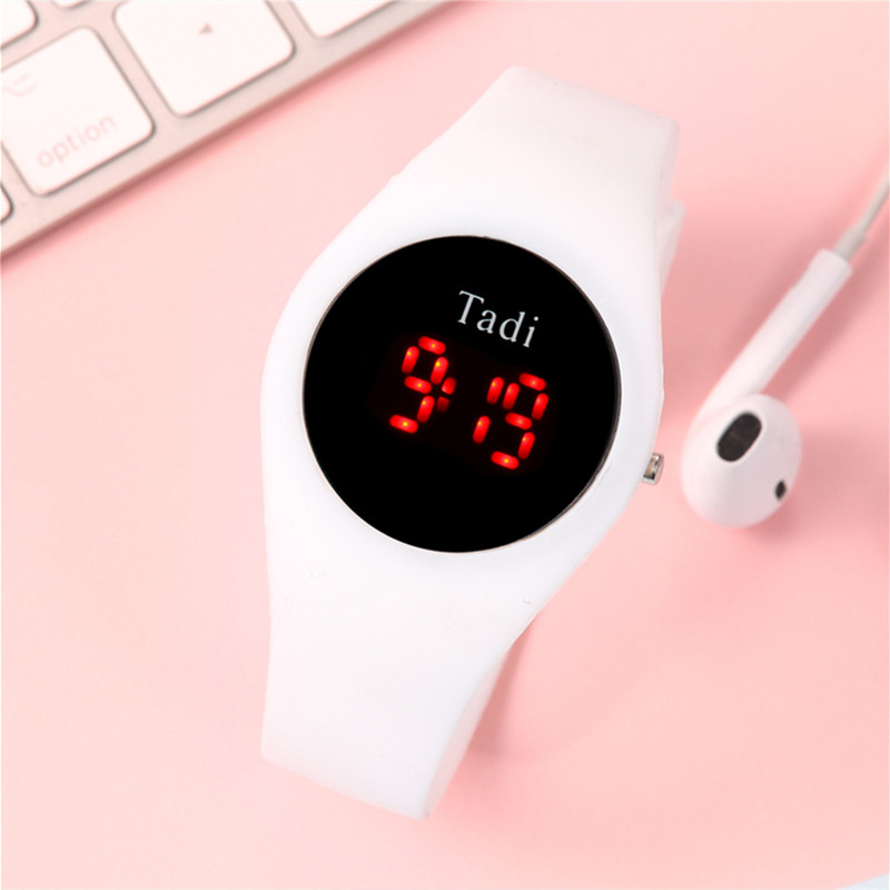 2021 Fashion New LED Sport Silicone Electronic Watch Personality Candy Color Children's Watch
