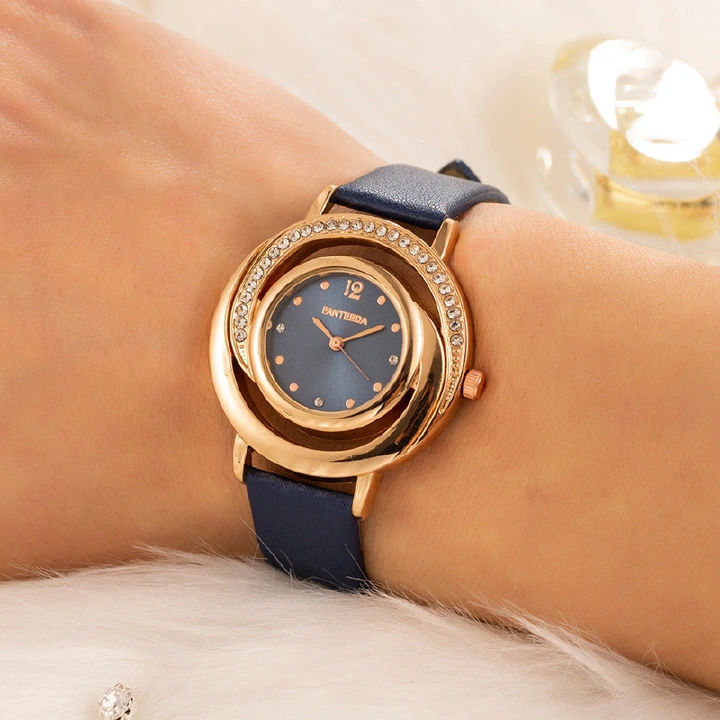 Luxury Rhinestone Trendy New Leather Women Metal Watches Office Lady Ball Dial Roman Digital Time Luminious Quartz Watches + Luxury Gift Box Lovers Girlfriends Wife's Birthday Holiday Surprising Gifts