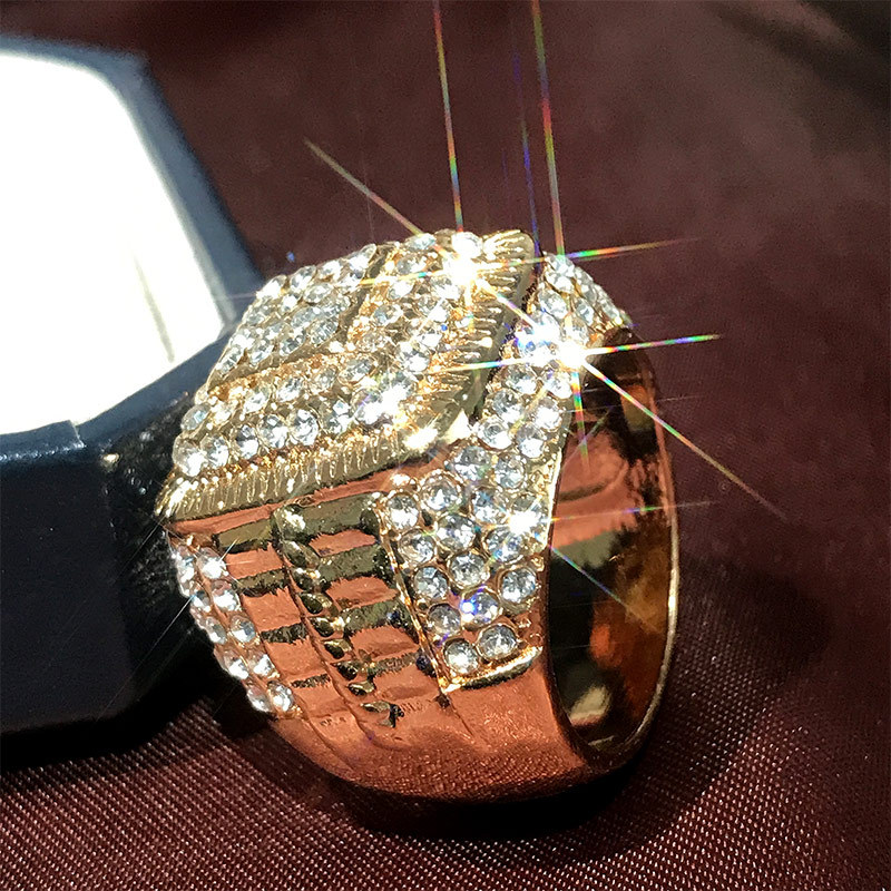 Men Fashion Zircon Ring New Zinc Alloy Business Affairs Ring Valentine Day Gift