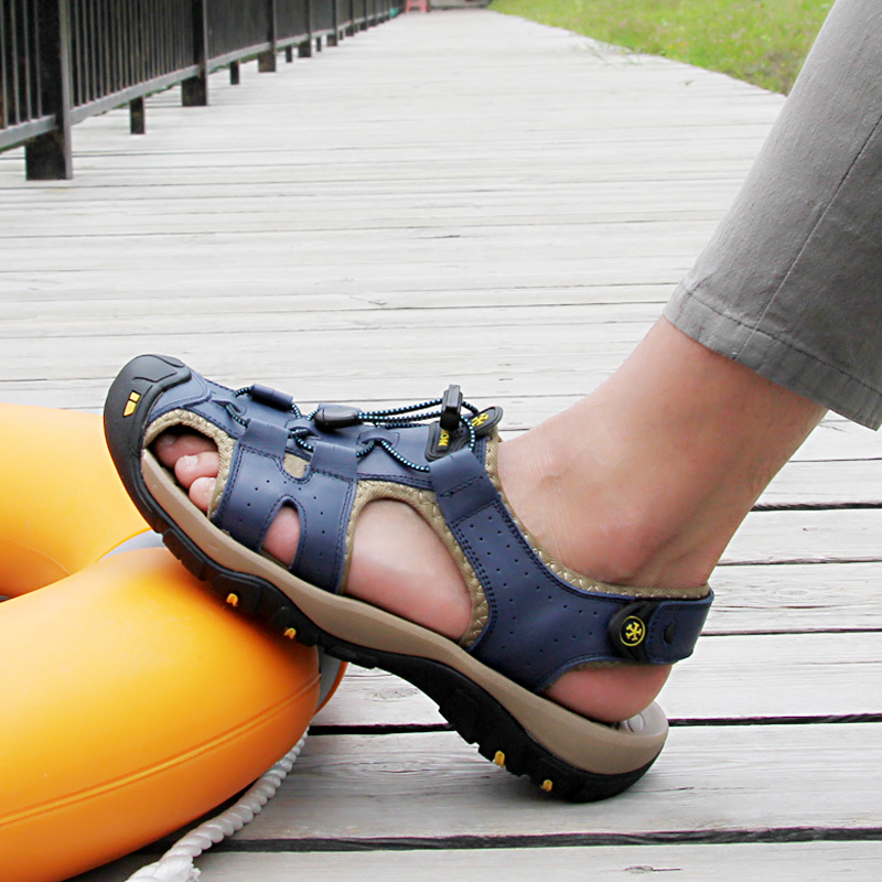 SocNoDn Men Casual Luxury Fashion Genuine Leather Sandals Climbing Hiking Shoes Sandals Durable