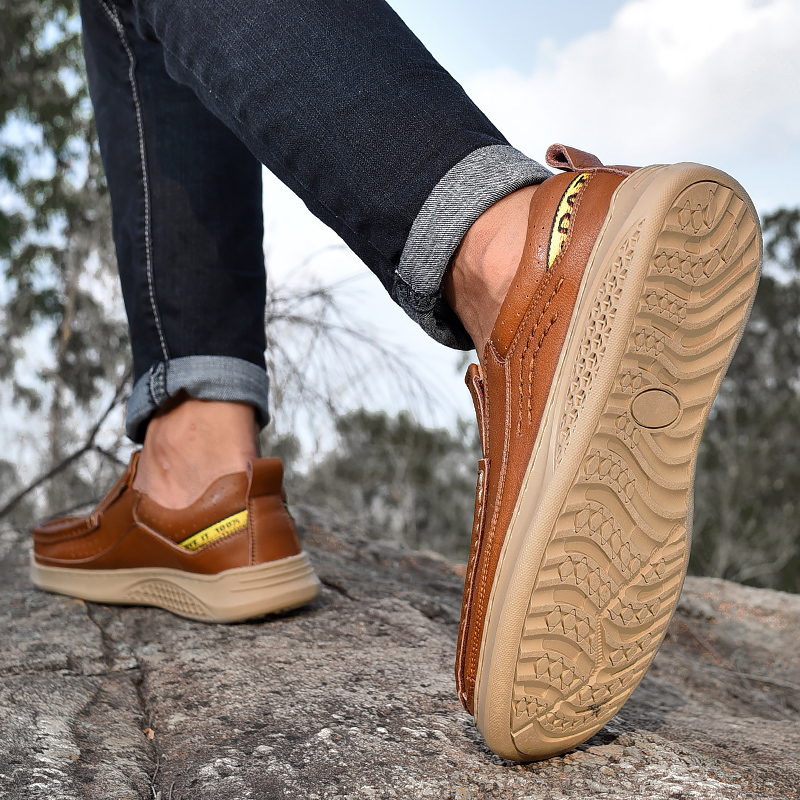 SocNoDn Luxury Men&apos;s Fashion Casual Genuine Leather Shoes Loafers Men Climbing Hiking Sneakers Boots