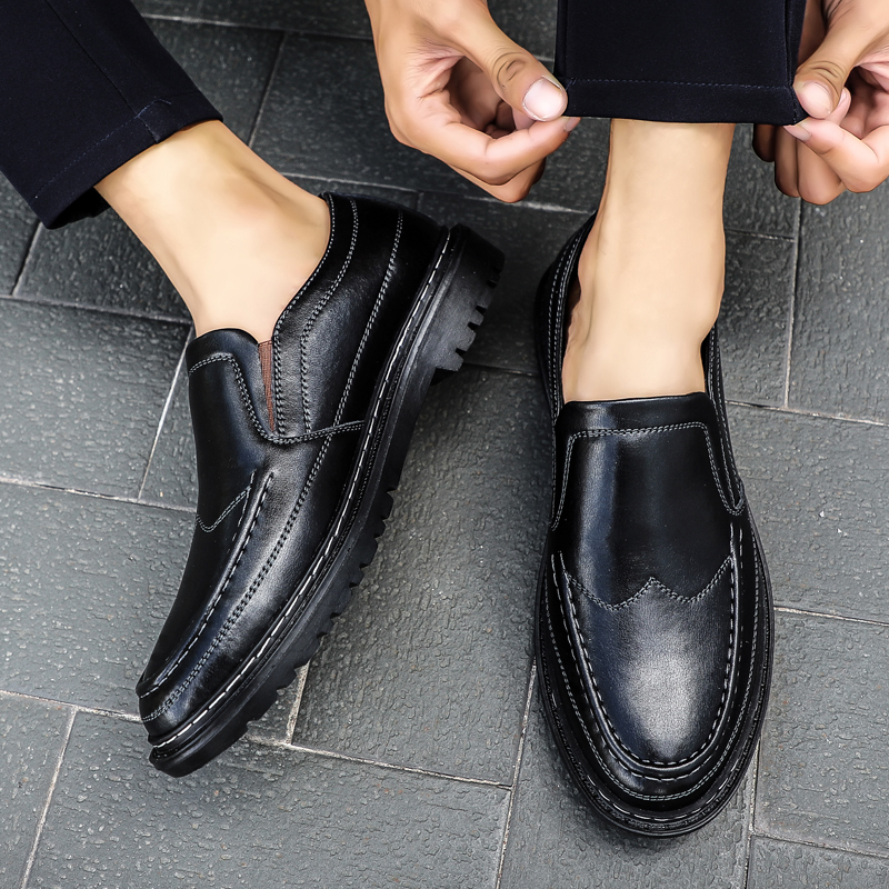 SocNoDn Men's Fashion Casual Luxury Leather Loafers Boots Men Climbing Hiking Sneakers Wedding Shoes