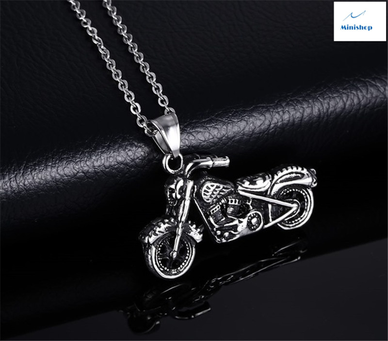 Punk Street Pendant Fashion Men Necklace T-shirt Accessories Jewelry Gift Chain