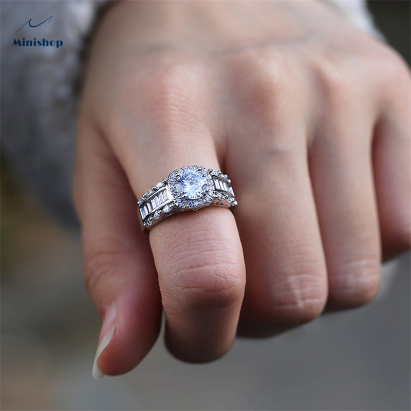 Women Fashion Engagement Wedding Ring Princess Style Diamond Ring Lady Dress Accessories Jewelry