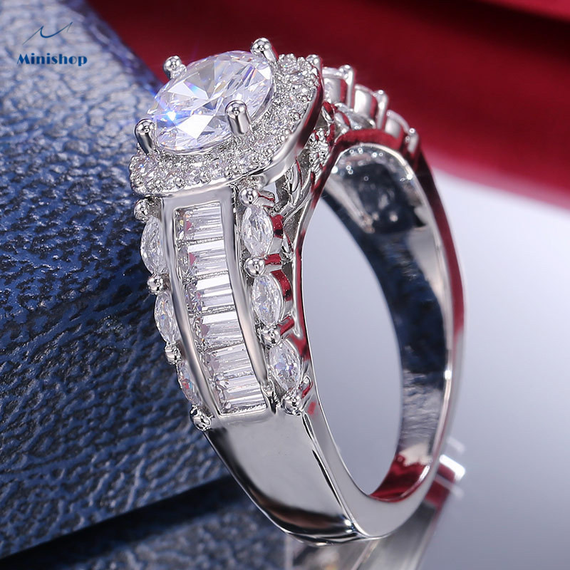 Women Fashion Engagement Wedding Ring Princess Style Diamond Ring Lady Dress Accessories Jewelry