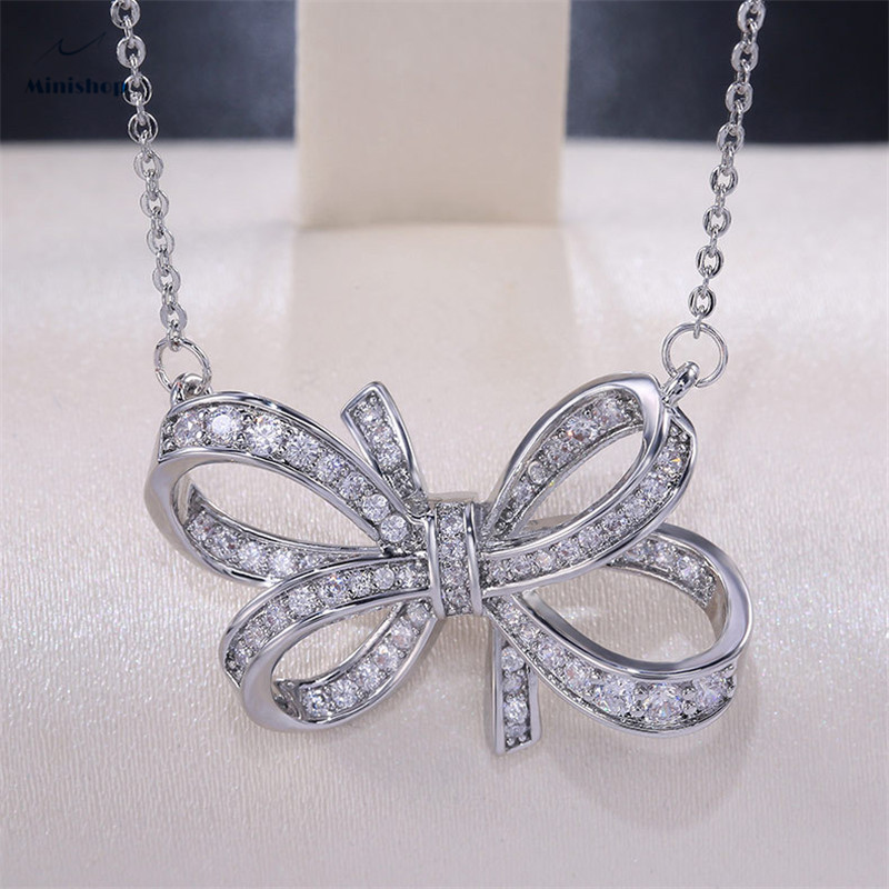 Bowknot Pendent Women Fashion New Necklace Lady Vogue Joker Clavicle Chain Dress Watch Accessories