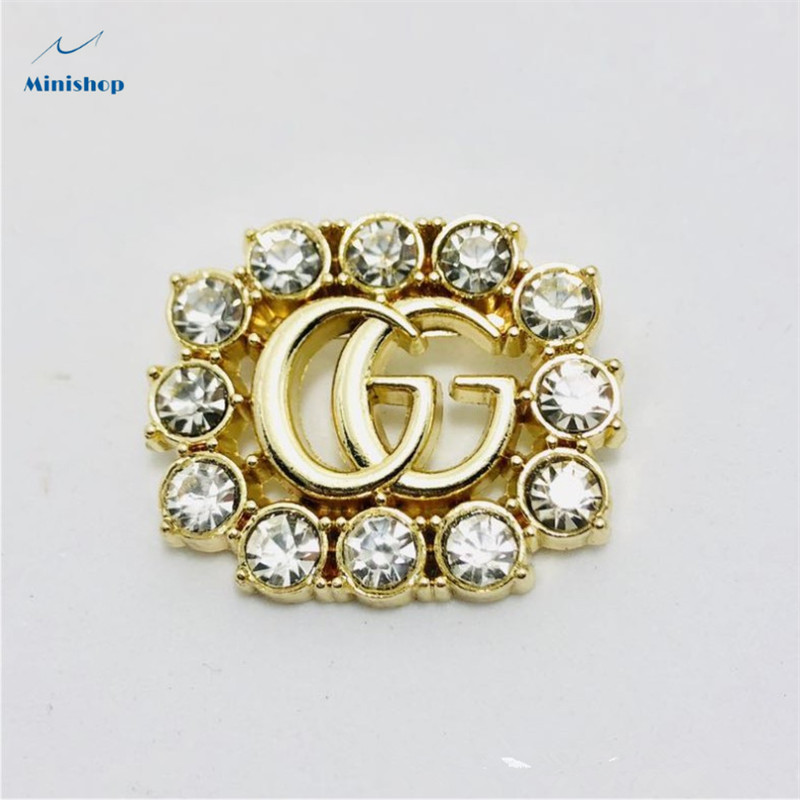 Women Fashion Brooch English Latter Brooch Lady Dress Accessories Jewelry