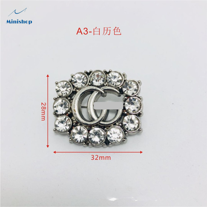 Women Fashion Brooch English Latter Brooch Lady Dress Accessories Jewelry
