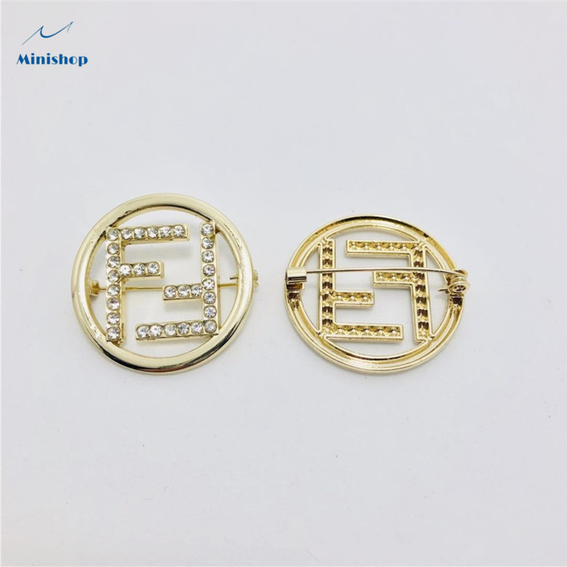 Women Fashion Brooch English Latter Brooch Lady Dress Accessories Jewelry