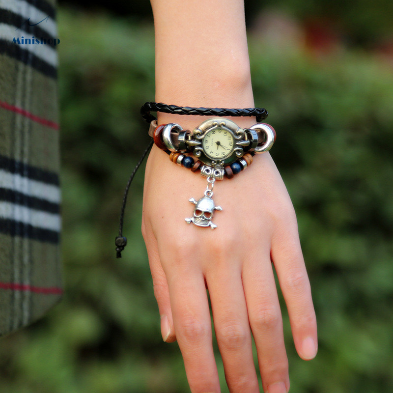 Women and Men's Watch Fashion Retro  Leather Bracelet Watch Personality trend Watch Accessories