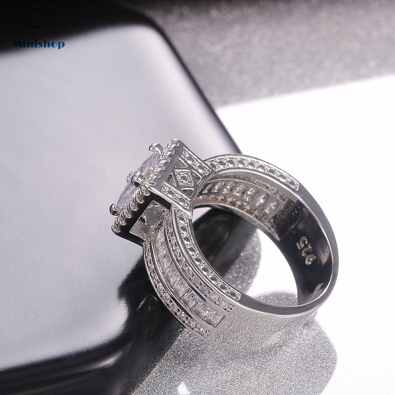 Wome New  Square Ring Flash Diamond Luxury Engagement  Proposal Wedding Ring Dress Accessories