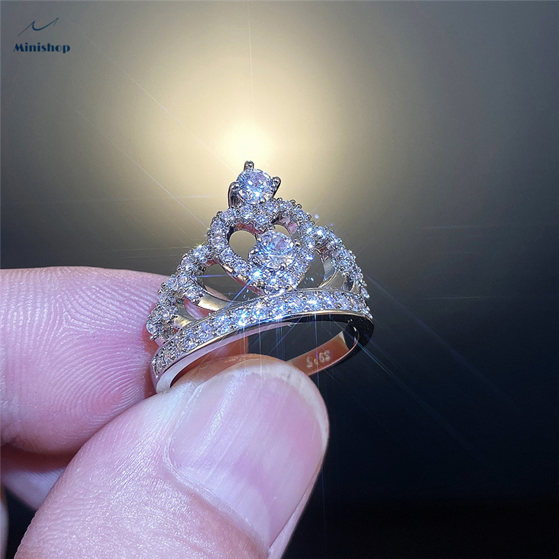 Women's Ring Classic Silver plated Lady Crown Zircon Wedding Diamond Ring Proposal Ring