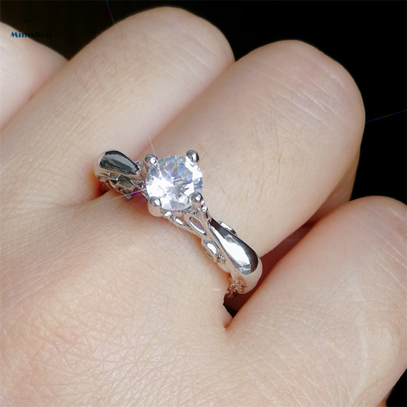 Women Fashion New Carved Diamond Ring Imitation Engagement Ring Jewelry Accessories