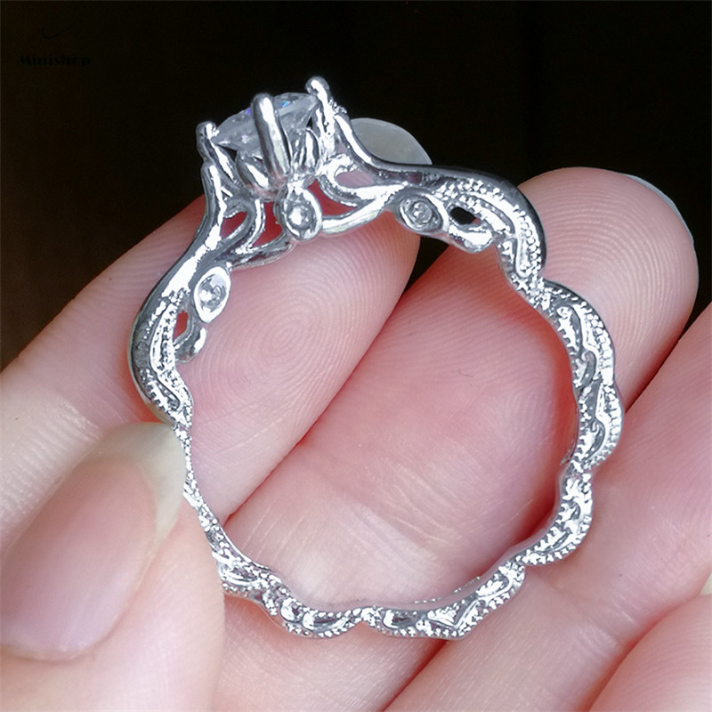 Women Fashion New Carved Diamond Ring Imitation Engagement Ring Jewelry Accessories