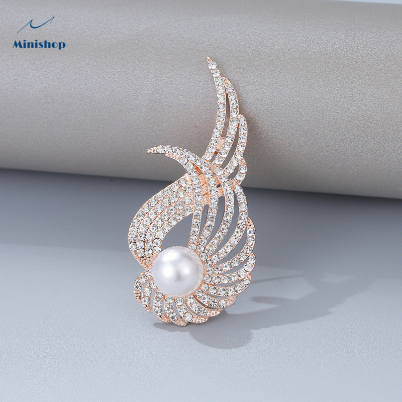 Korean Version  Dumb Brooch Women Luxury Simple Small Fresh Style Crystal Brooch