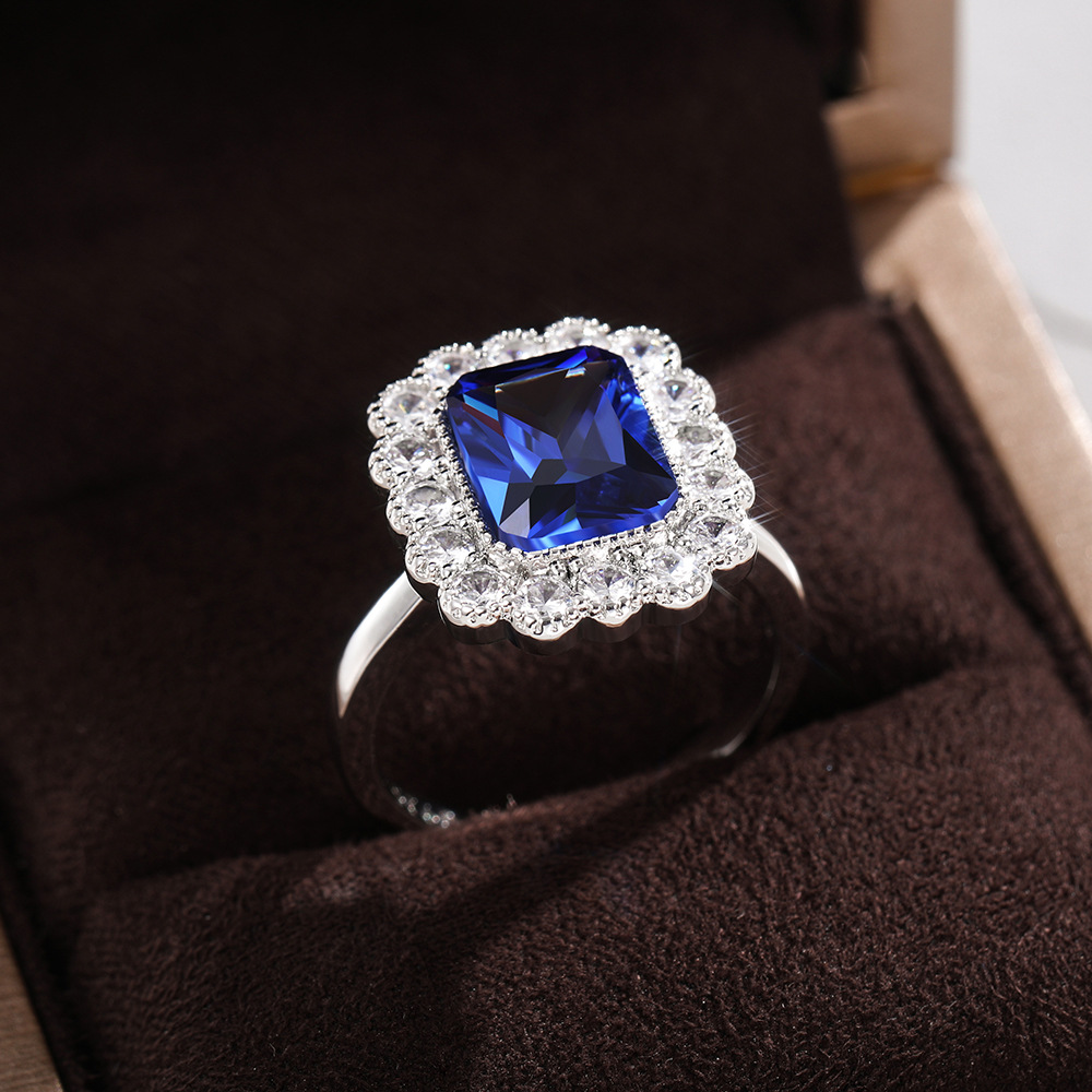 Women Vintage Ring Lady Zircon Diamond Silver-plated Ring Jewelry Gift Ring Jewelry Accessories