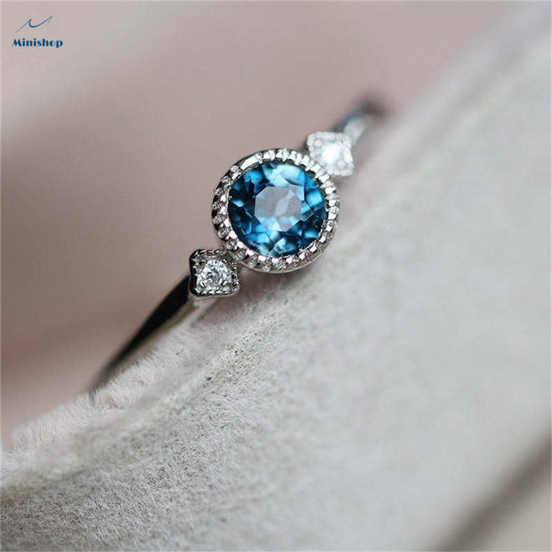 Women NNew Fashion Ring Simple Color Sapphire Ice Crystal Rings for Holiday Birthday Gifts Ring
