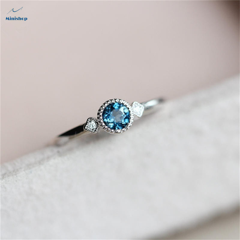 Women NNew Fashion Ring Simple Color Sapphire Ice Crystal Rings for Holiday Birthday Gifts Ring
