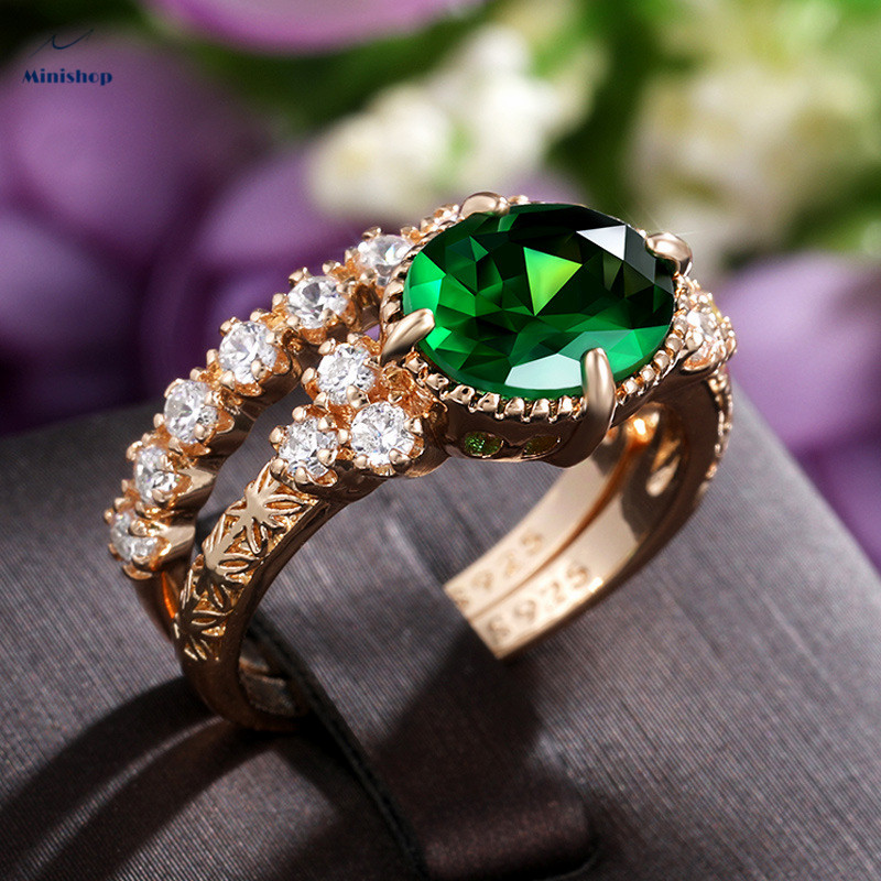 Lady Fahsion Gold-plated Micro-zircon Green Diamond Ring  Simple Couple Engagement Wedding Ring