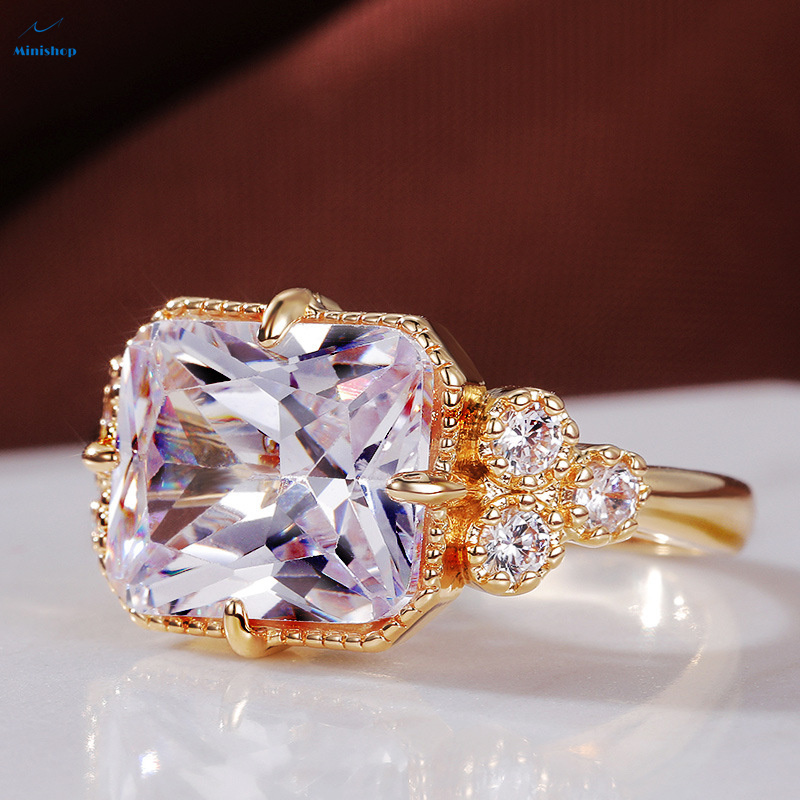 Women New Fashion Temperament Zircon Diamond Ring Lady Engagement Gold Plated Wedding Ring