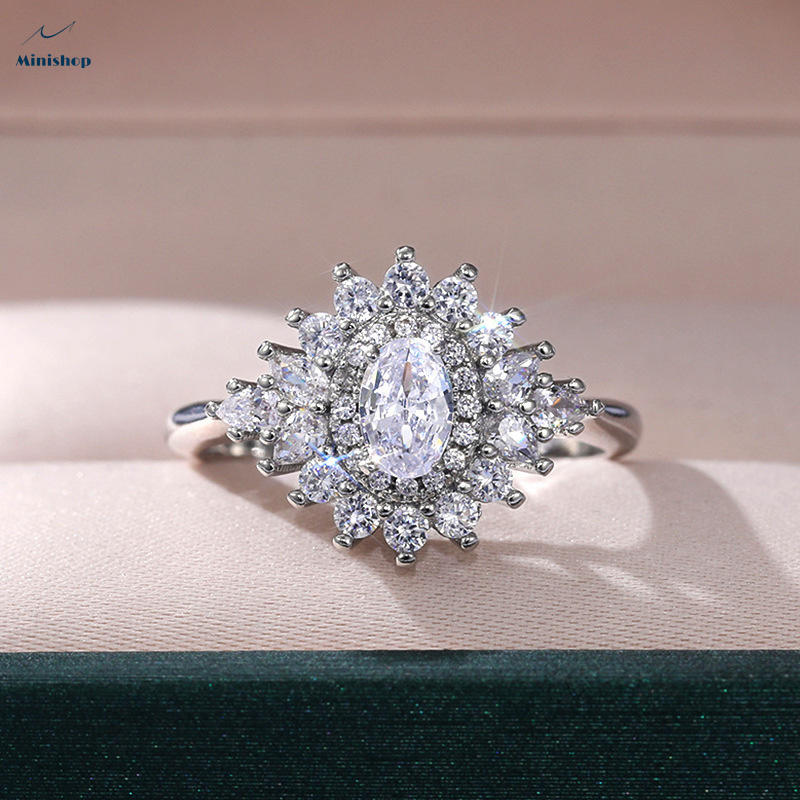Women New Fashion Contracted Engagement Diamond Ring Sweet Wedding Ring  Silver Plated Lady Ring