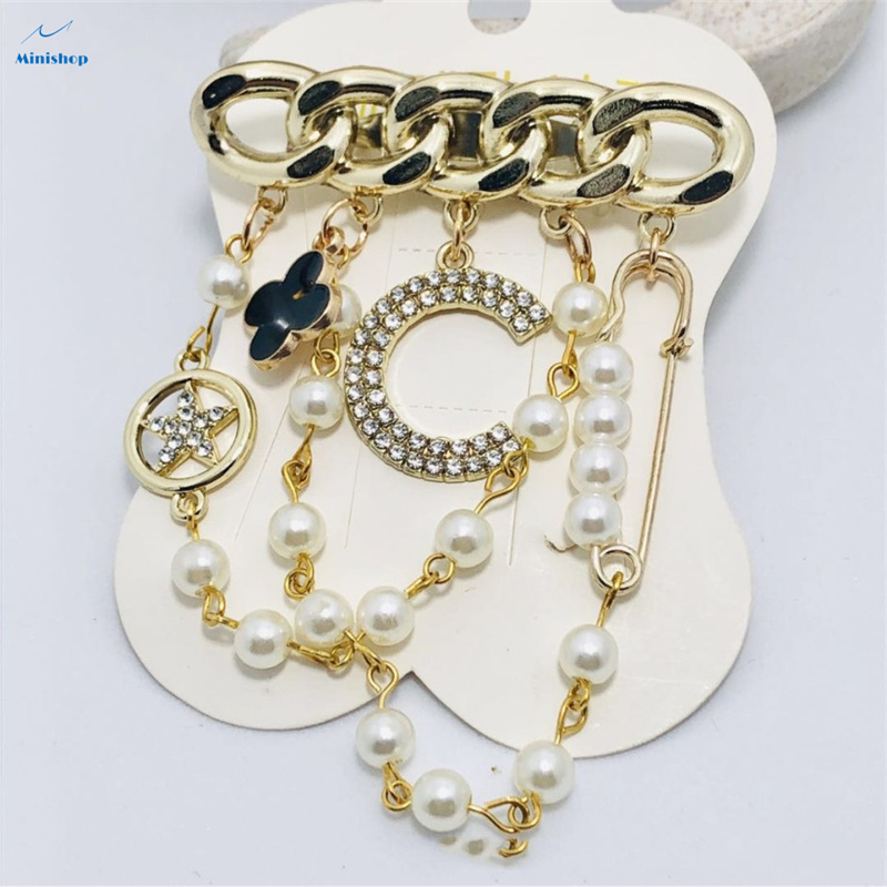 Lady Fashion Cloth Brooch Small Pin Pendant Chain Pearl String Small Luxury Clothing Accessories