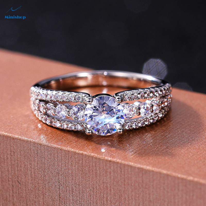Lady New  Fashion Diamond Zircon Proposal Ring Hollow Simulation Diamond Engagement Wedding Ring